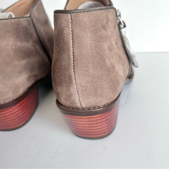 🍂NEW IN BOX Vionic Serena Ankle Boots. Greige. Size: 10 - Picture 12 of 12